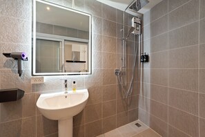 Estúdio luxo | Banheiro