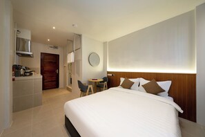 Free WiFi - OH Suites 72 (Bangkok)