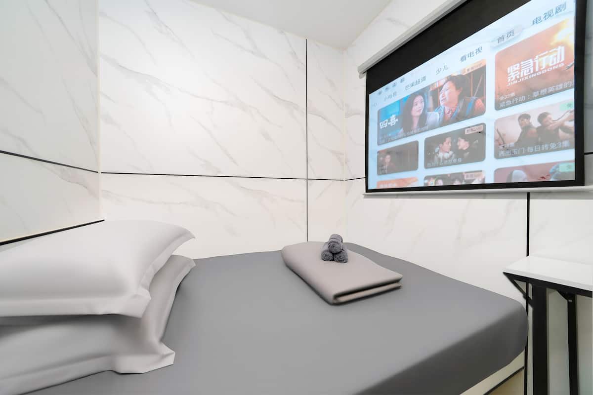 Chambre (Home Theatre) | Accès au Wi-Fi (inclus)