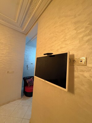 Interior - Cozy 2-bedroom apartment in the center of Meknes (Meknes)