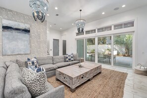 Smart TV - Gulf Views, Rooftop Terrace, Private Pool, Golf Cart, Steps To Beach! (Santa Rosa Beach)
