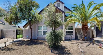 3BR Home w/ Sparkling Pool, Fire Pit