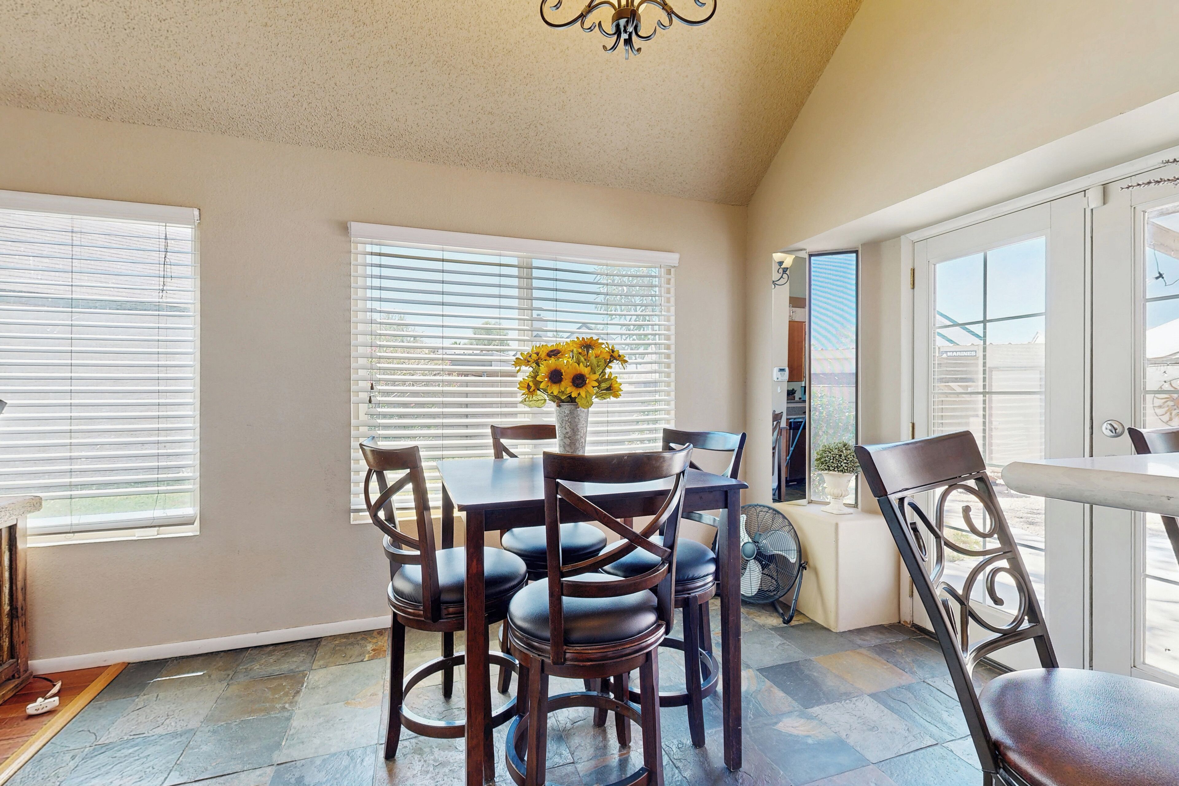 Hus (3 Bedrooms) | Innvendig