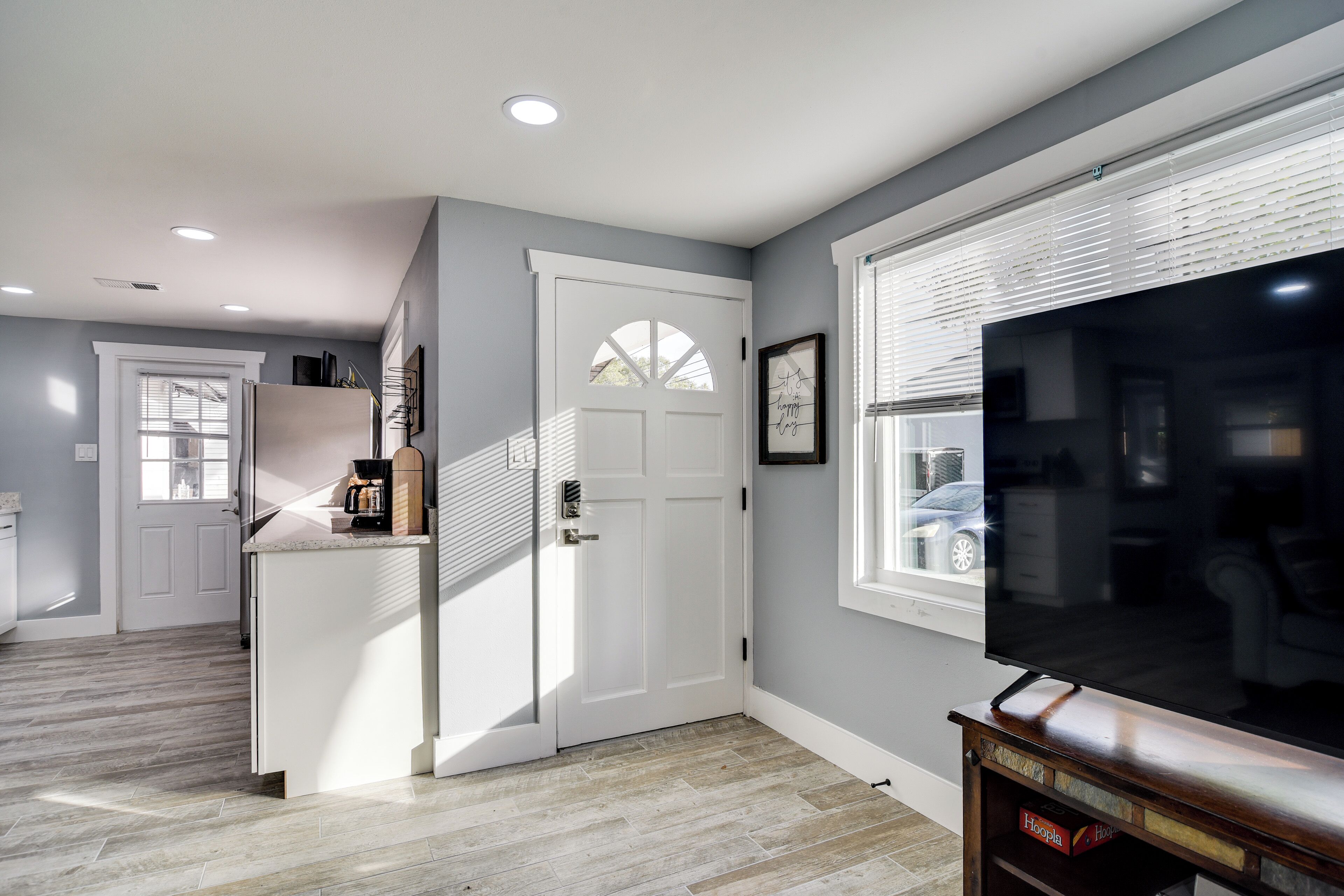 المنشأة من الداخل