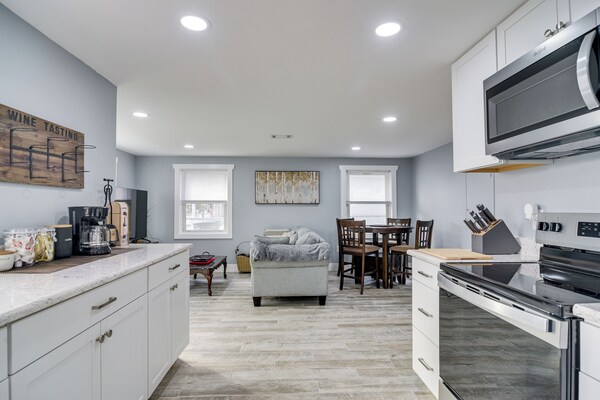 Walk To Restaurants: Home W/ Yard In Safety Harbor - Clearwater, FL
