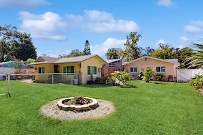 Apartment (2 Bedrooms) | Interior - Pool Access! Dog-friendly Retreat 16 Mi to Orlando (Longwood)