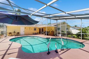 Apartment (2 Bedrooms) | Interior - 2BR Dog-friendly Oasis w/ Shared Pool & Patio (Longwood)