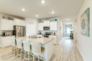 Interior - Golf Cart Included! Home Near Beach in Port St Joe (Port St. Joe)