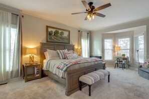 House (4 Bedrooms) | Interior