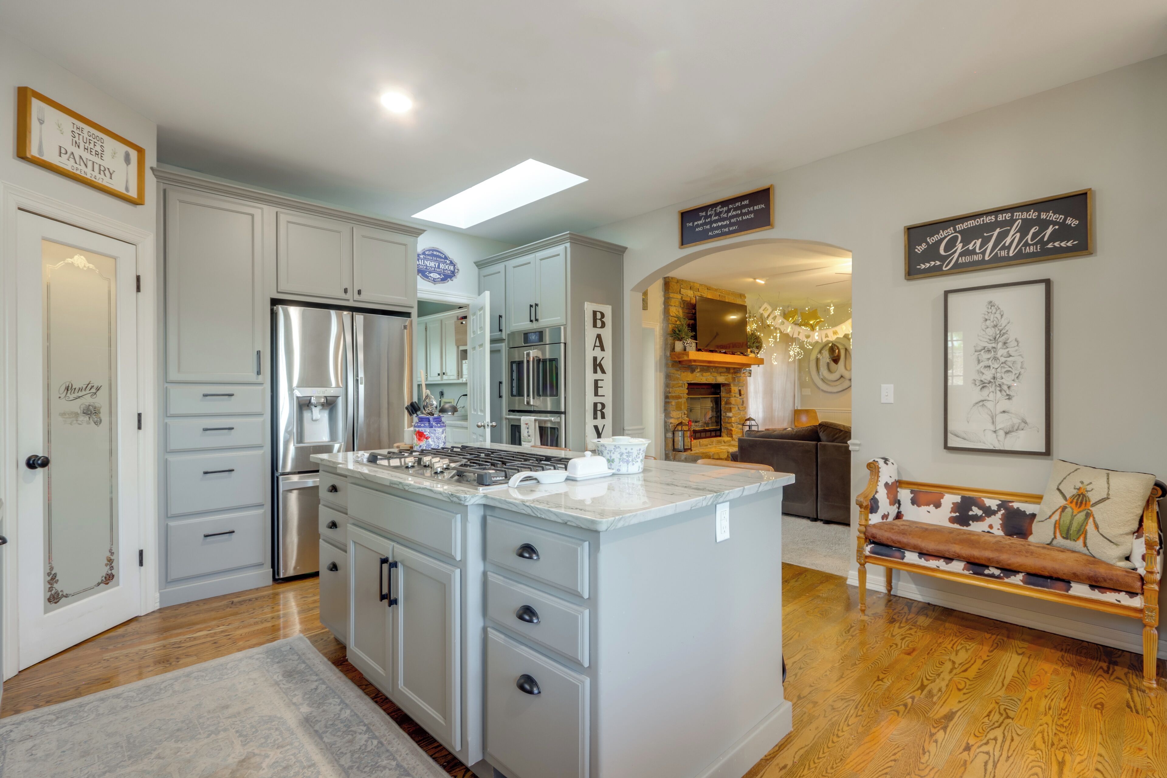 House (4 Bedrooms) | Interior