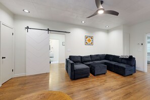 Casa (3 Bedrooms) | Interior