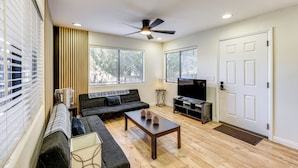 Rumah (2 Bedrooms) | Interior