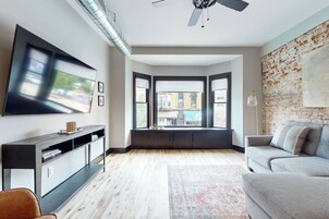 Apartment (1 Bedroom) | Interior