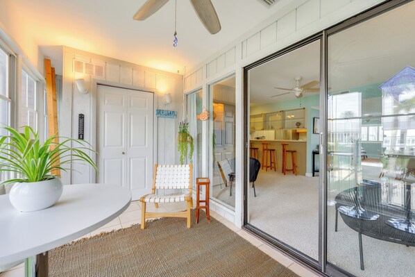 Apartment (1 Bedroom) | Interior - Private Boat Slip on St Johns River! Welaka Condo (Welaka)