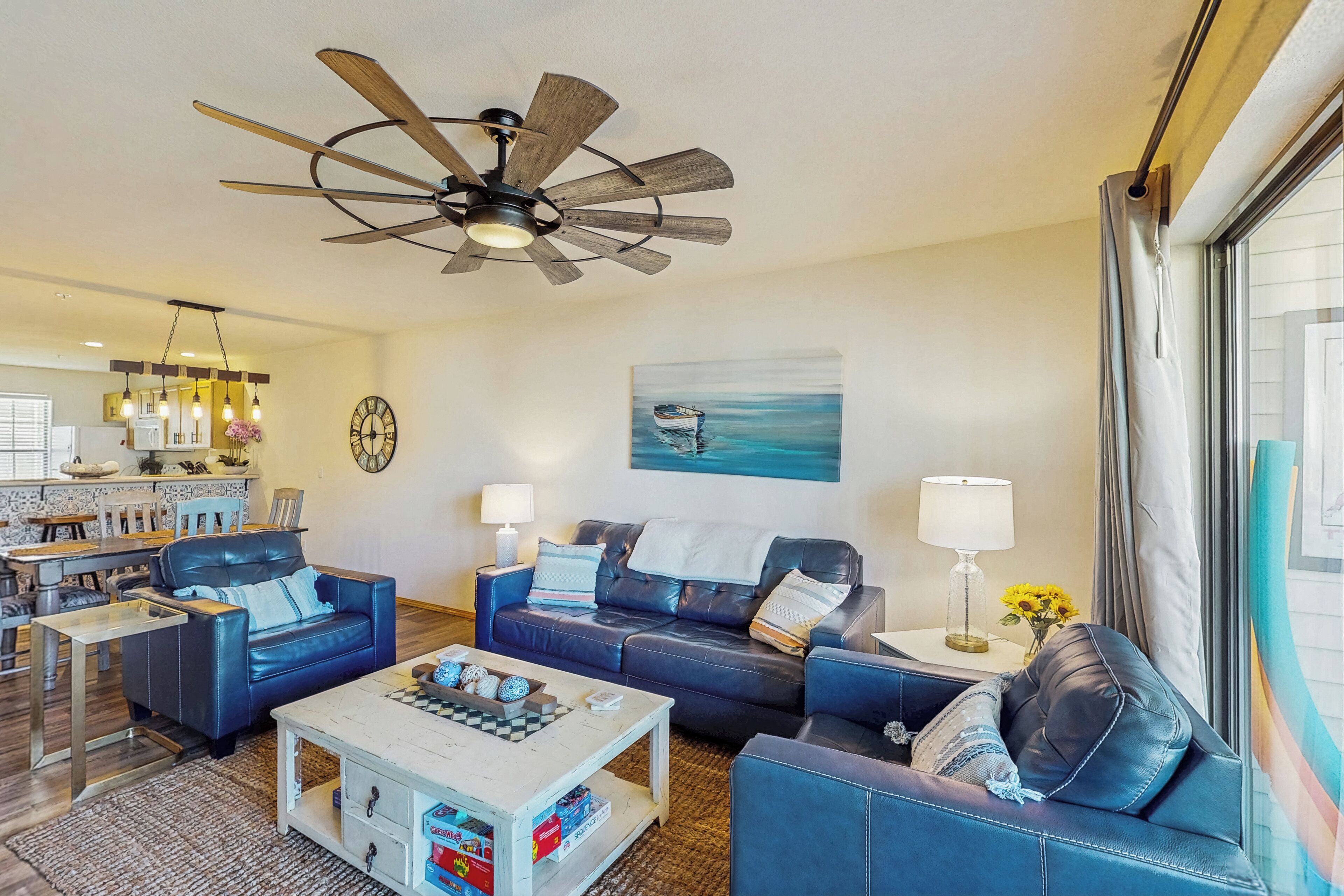 Apartment (2 Bedrooms) | Front of property