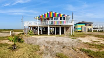 House (3 Bedrooms) | Front of property