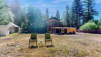 House (5 Bedrooms) | Interior