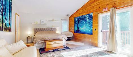 House (5 Bedrooms) | Interior