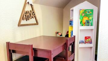 House (1 Bedroom) | Interior