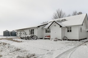 Rumah (4 Bedrooms) | Interior