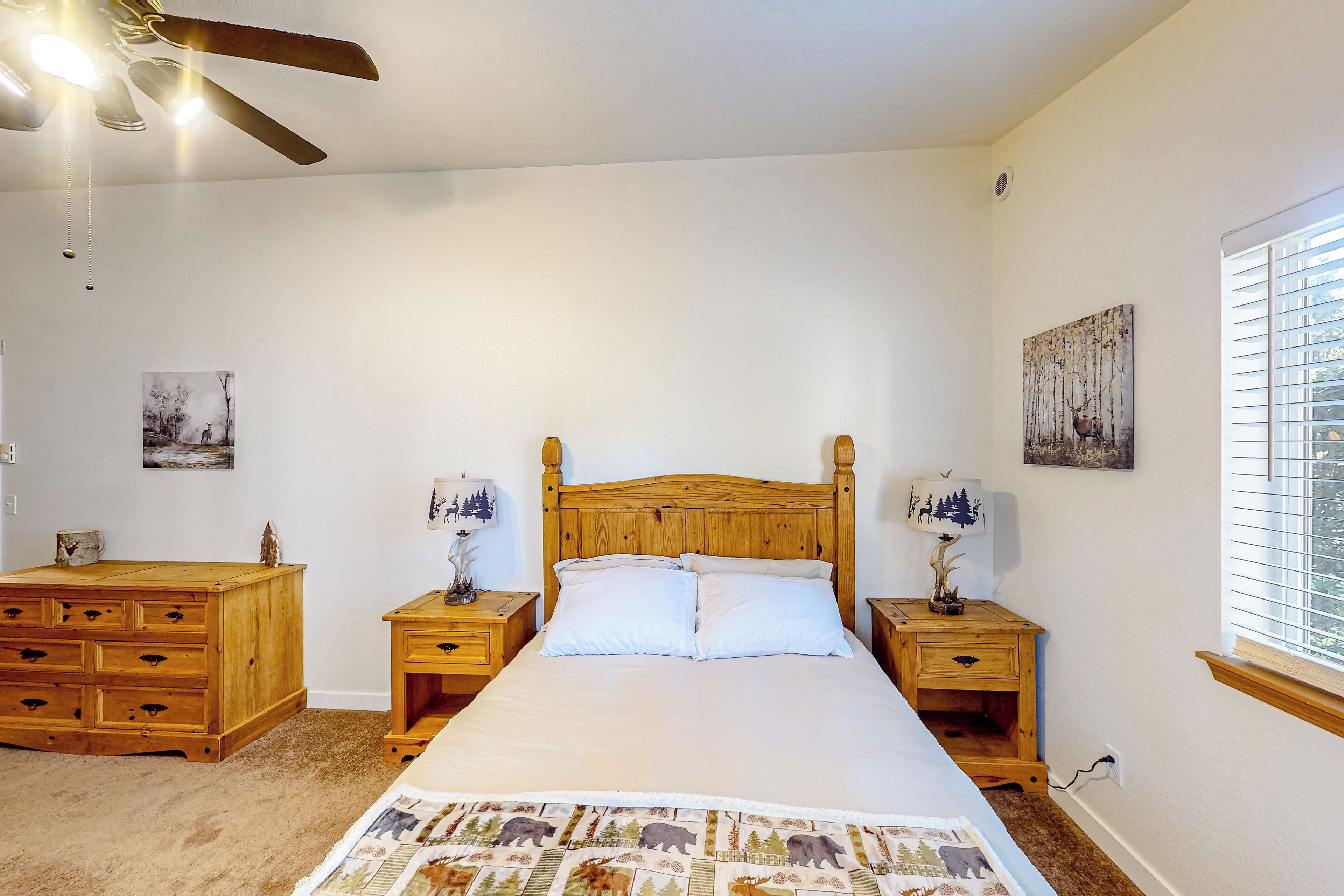 House (2 Bedrooms) | Interior