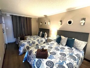 Silitysrauta/-lauta, Wi-Fi, vuodevaatteet