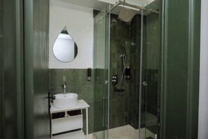 Standard Double Room, City View | Bathroom