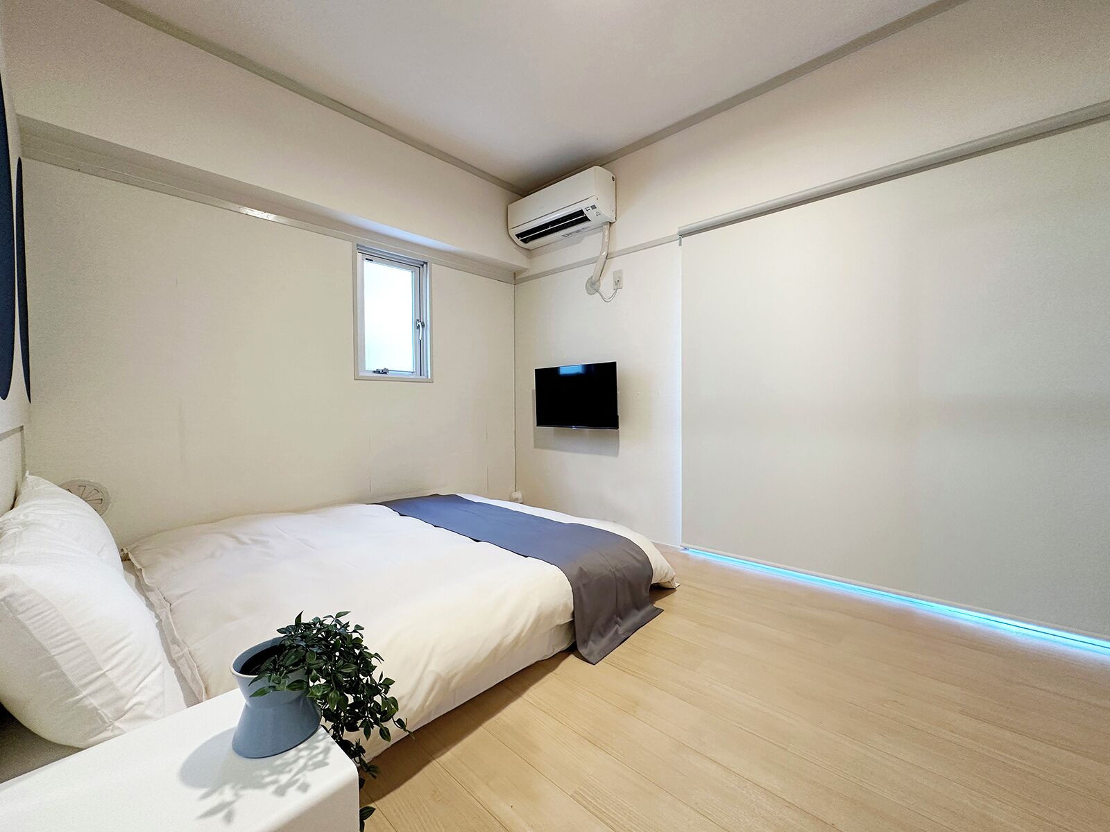 Apartamento de estilo japonés , balcón | Tabla de planchar con plancha y wifi gratis