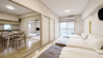 Japanese-style Apartment , Balcony | Iron/ironing board, free WiFi