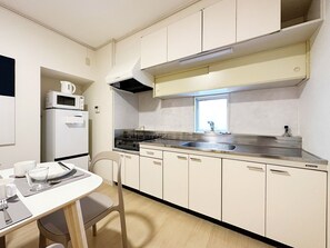 Electric kettle - Dai3Kuboi 405 (Hiroshima)