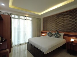 Sistema de insonorización, tabla de planchar con plancha y wifi gratis 