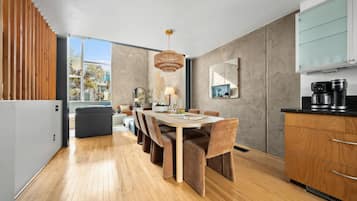 Apartment | 2 bedrooms, Internet