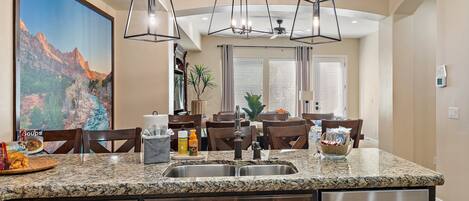 Townhome, 4 Bedrooms | Dining