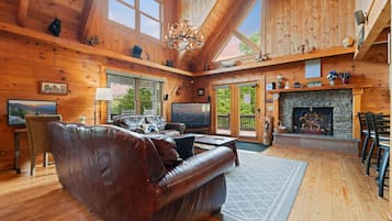 Cabana, 5 quartos | Área de estar | Smart TV