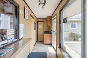 Interior - 3 Convenient Rooms Perfect for a Road Trip Stop | Free Onsite Parking (Saginaw County)