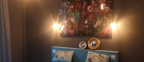 Double Room, River View | Free WiFi