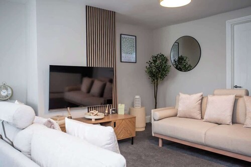 Vacant Nests | The Beulah | Town Centre | Starlink