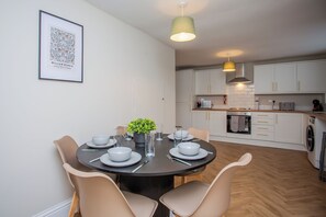 Dining - countryside escape in the heart of Allendale (Allendale Town)