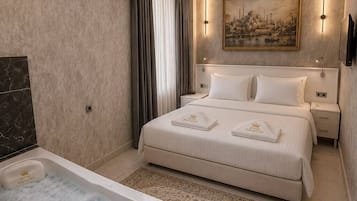 Three-Bedroom Premium Apartment with Balcony | Eigener Whirlpool