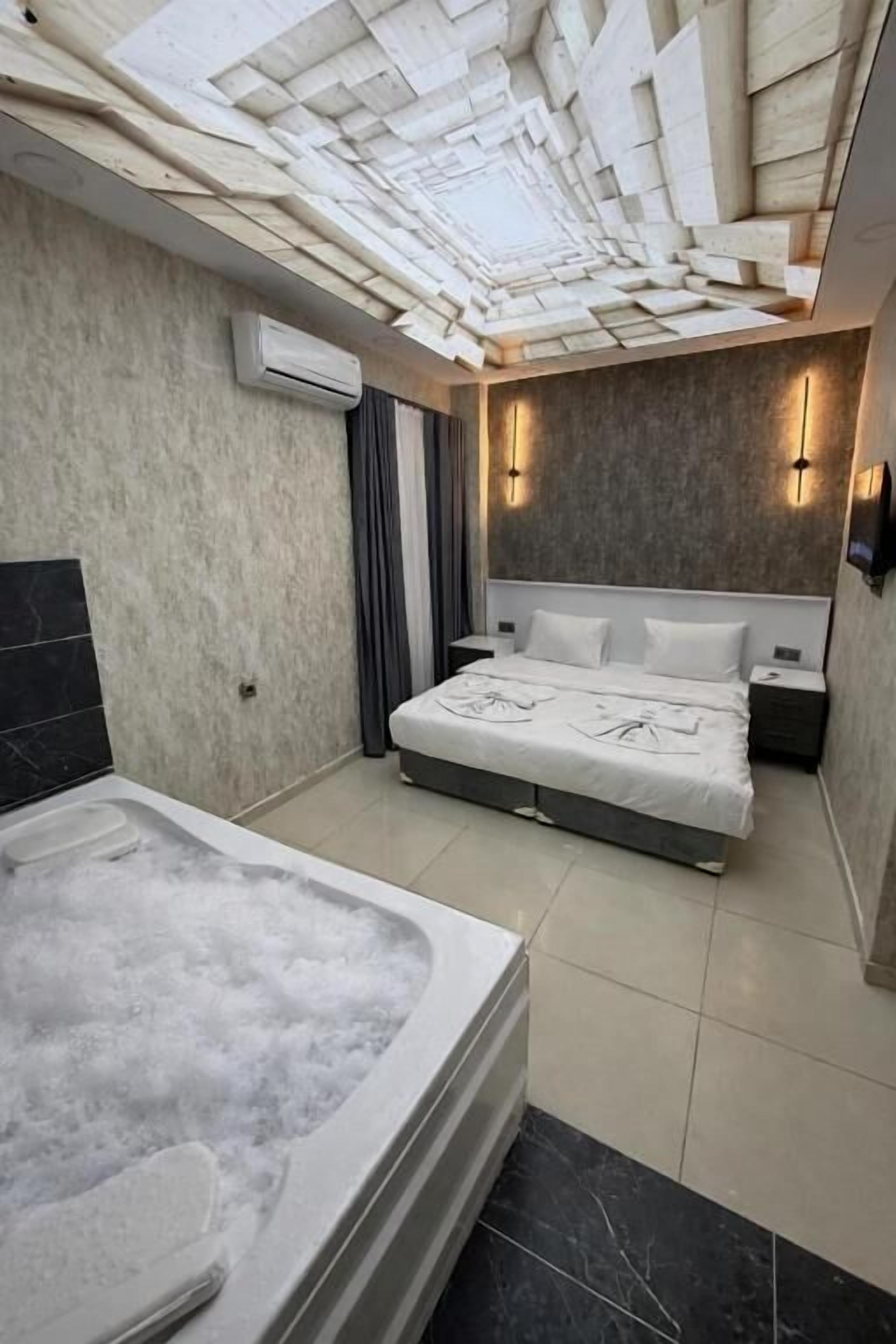 Three-Bedroom Premium Apartment with Balcony | ジェットバス