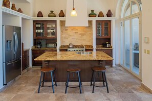 Dining tables - Villa Buena Vista 6BR: Pedregal Villa w/Views of Bay, Walk to town. Promos avail (Cabo San Lucas)