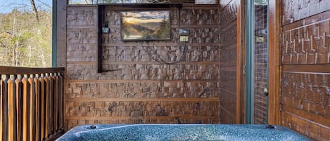 Bain à remous extérieur