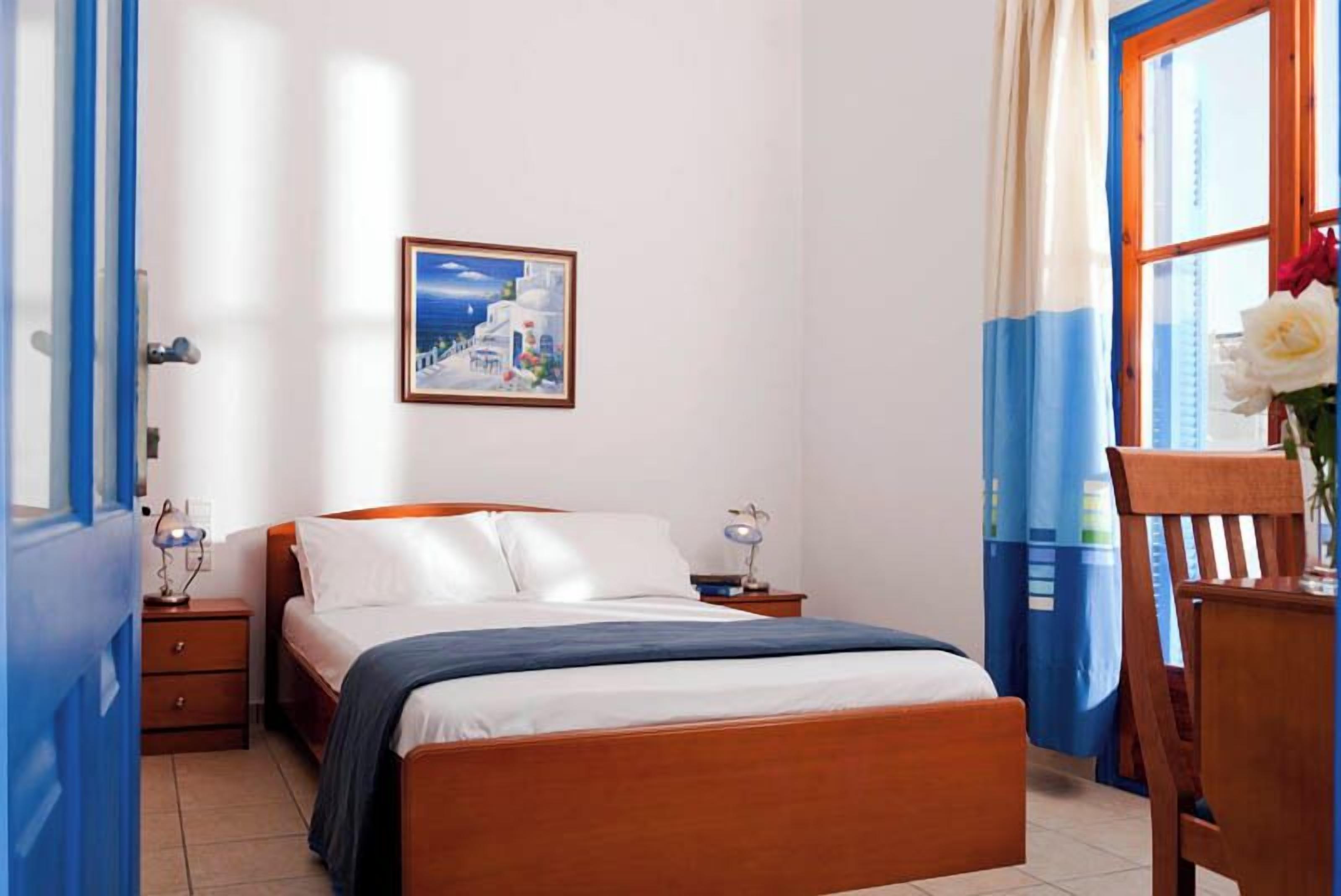 Basic Single Room, City View | Laptop workspace, soundproofing, free WiFi, bed sheets