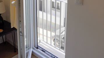 Luxury Apartment, 2 Bedrooms, Courtyard View | Balcony