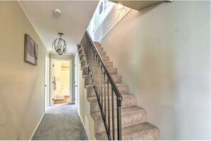 Interior - A beautiful modern home nestled in a private wooded setting, 5mins from downtown (Hot Springs)