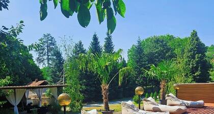 Luxury Apartment with Jacuzzi & Pool – Heaven Niš