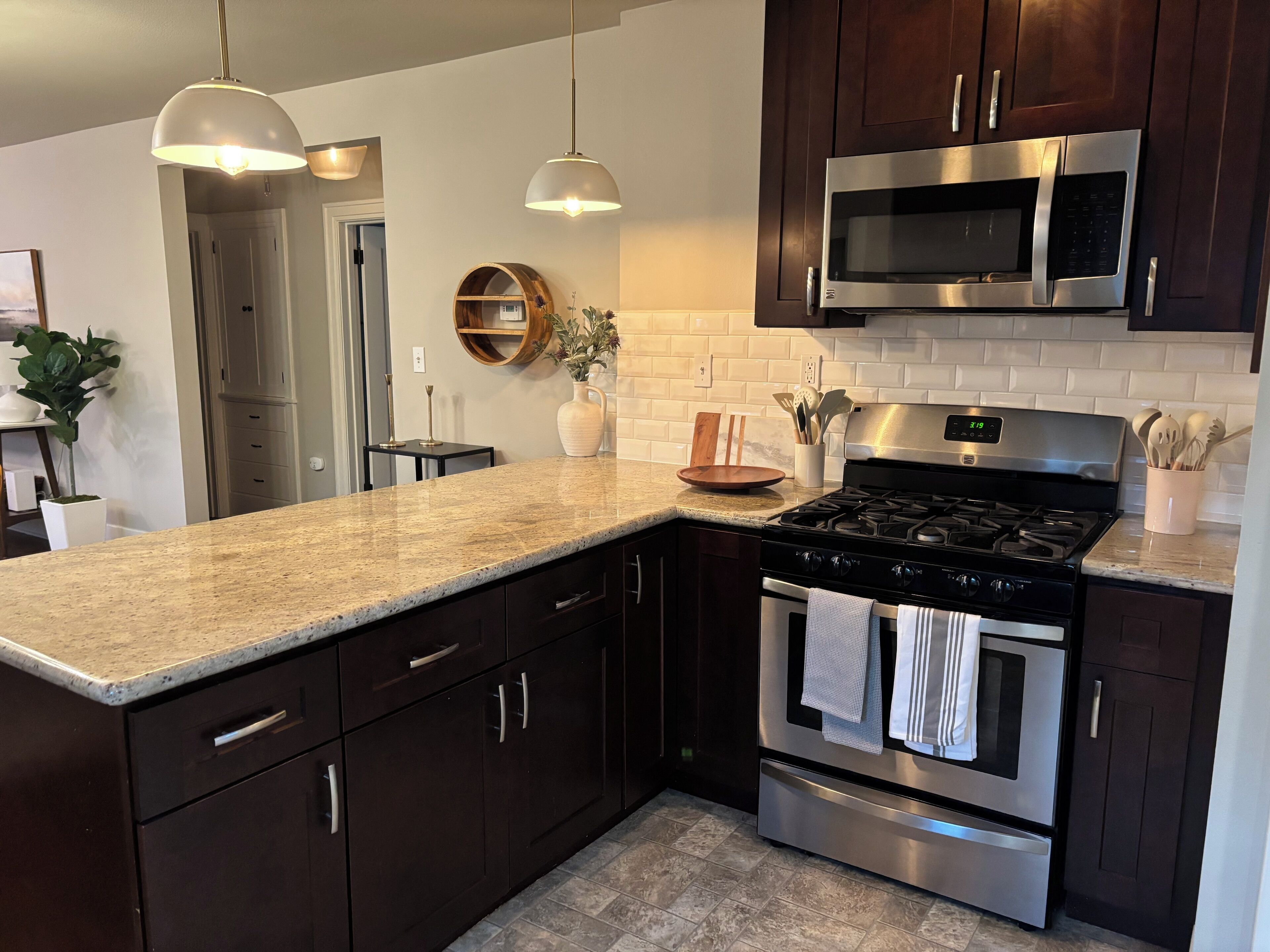 Microwave, oven, stovetop, dishwasher