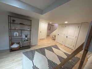 Interior - Prime Location! 3BR Updated Craftsman - Close to DT - Monroe District (Spokane)