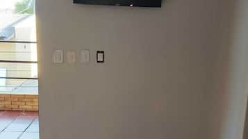 Laptop workspace, free WiFi