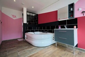 Een douche, een haardroger